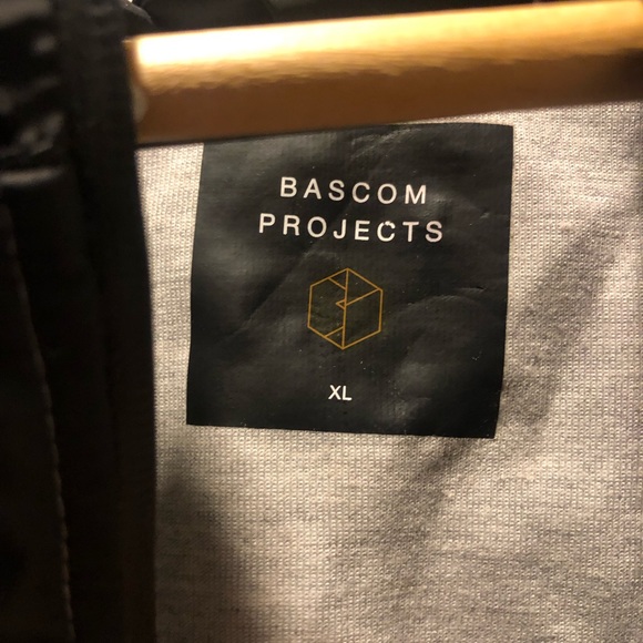 Nice jump suit never worn - Picture 4 of 5